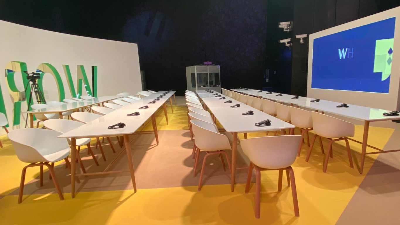 International Event Setup